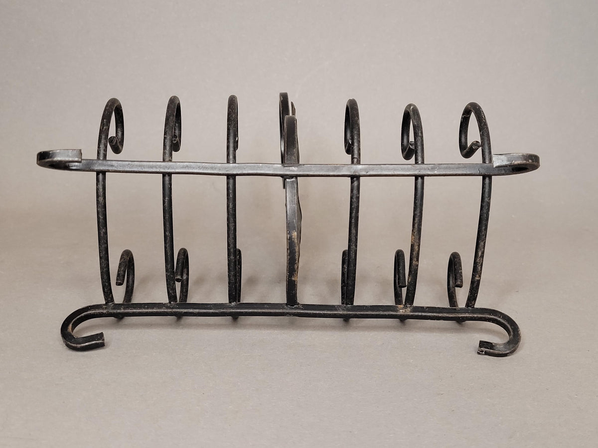 Vintage Wrought Iron Toast Rack with Leaf Detail / Black Metal 6-Slot Bread Holder / Rustic Farmhouse Kitchen Decor