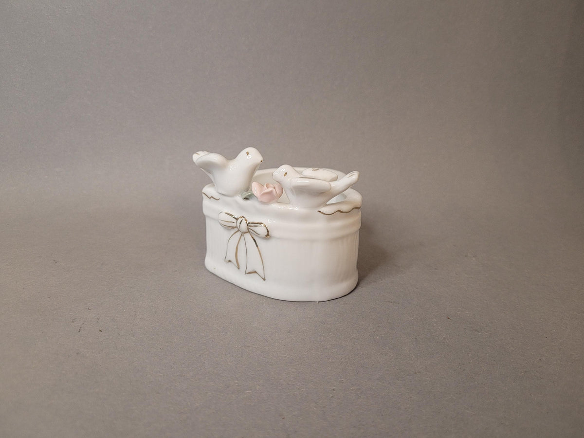 Vintage Porcelain Heart Trinket Box/Planter "Two Doves" | Romantic 1980s Decor | Perfect Wedding/Anniversary Gift