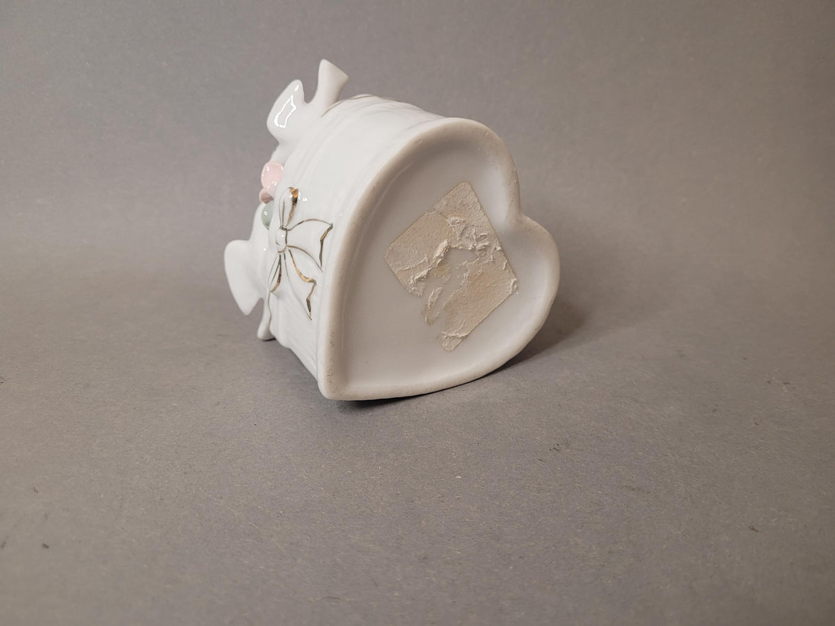 Vintage Porcelain Heart Trinket Box/Planter "Two Doves" | Romantic 1980s Decor | Perfect Wedding/Anniversary Gift