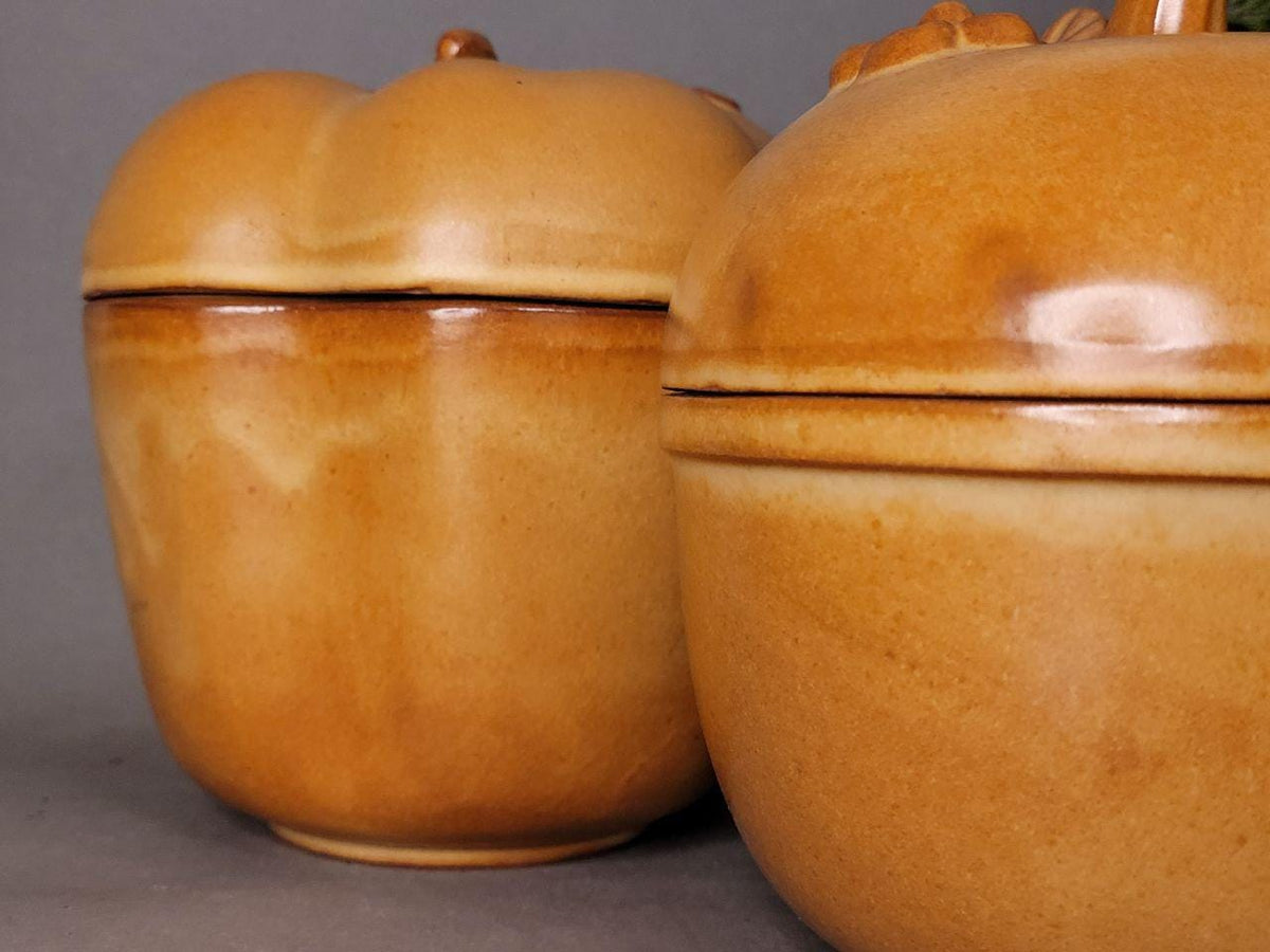 Vintage Ceramic Apple Baking Dish | Brown Pottery Pie Mold | Rustic Farmhouse Cottagecore Decor | Fall Kitchen decor