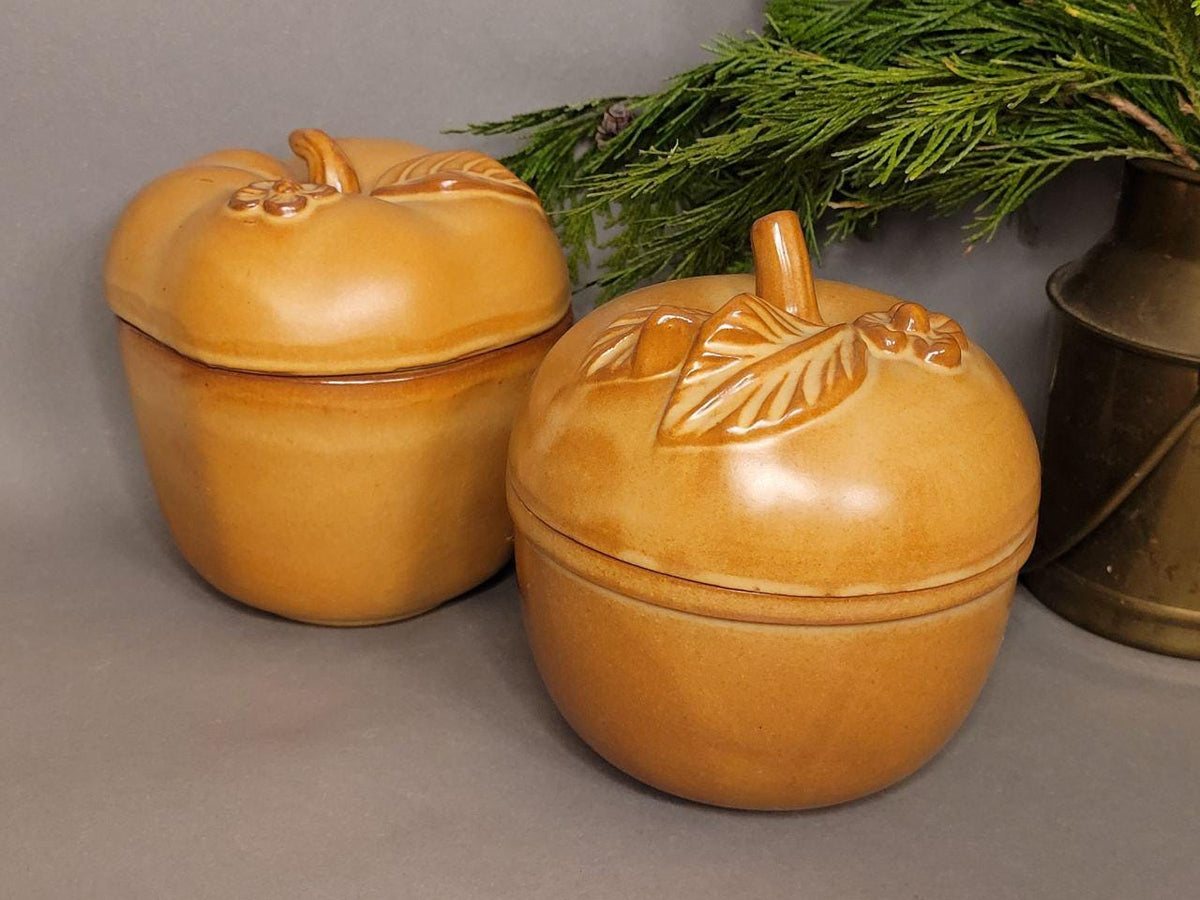 Vintage Ceramic Apple Baking Dish | Brown Pottery Pie Mold | Rustic Farmhouse Cottagecore Decor | Fall Kitchen decor