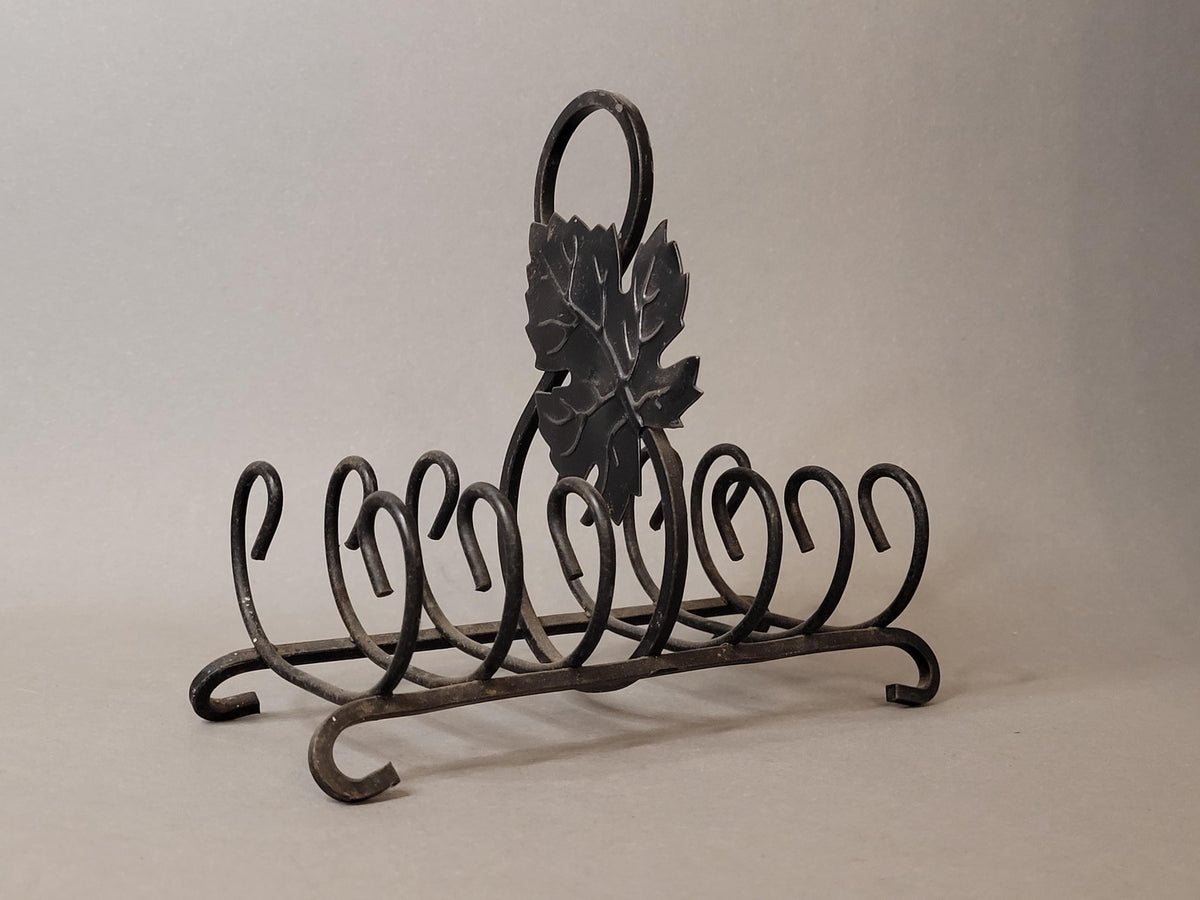 Vintage Wrought Iron Toast Rack with Leaf Detail / Black Metal 6-Slot Bread Holder / Rustic Farmhouse Kitchen Decor