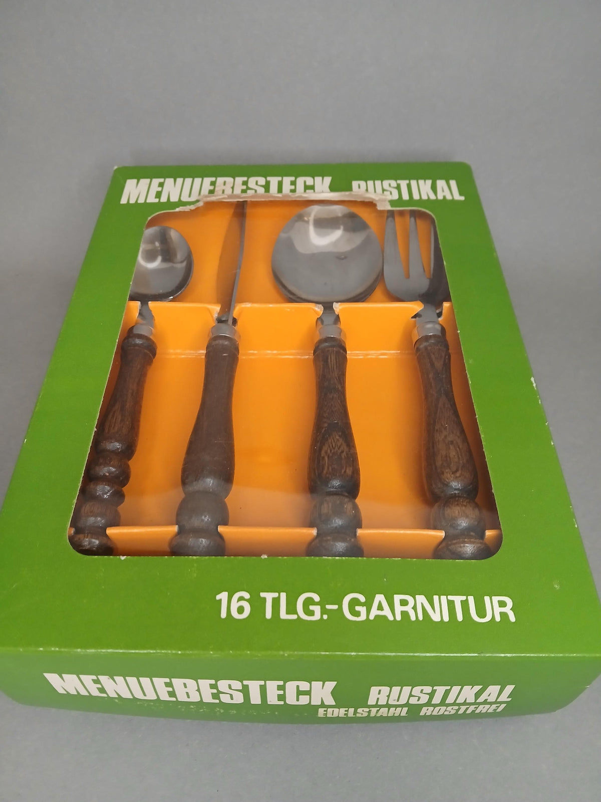 Vintage Besteckset 16-teilig mit Holzgriffen im Originalkarton, Gesamtansicht