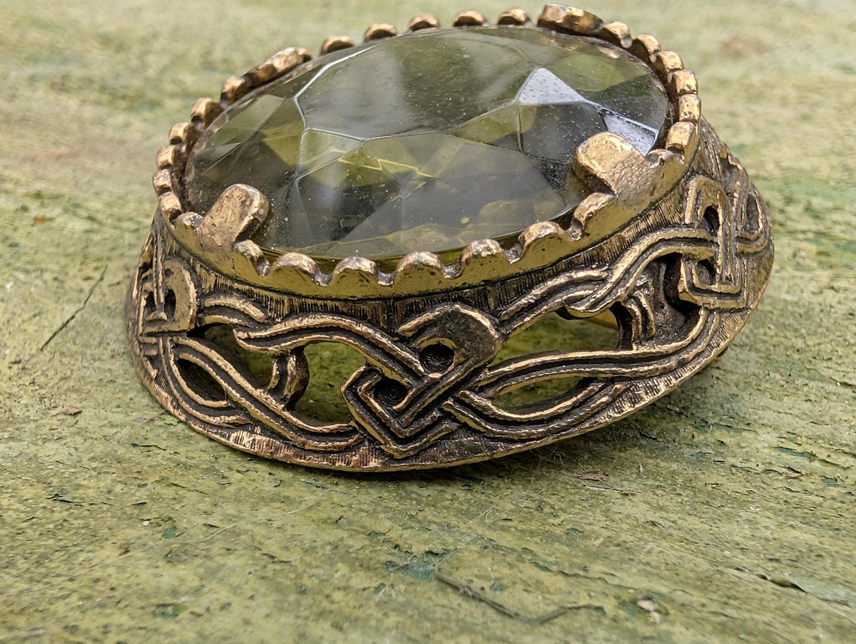 Vintage antique Celtic Brooch by Miracle, Scottish Knot Brooch, Green Stone Pin, Medieval Folk Jewelry, Witchcore Goblincore Gift