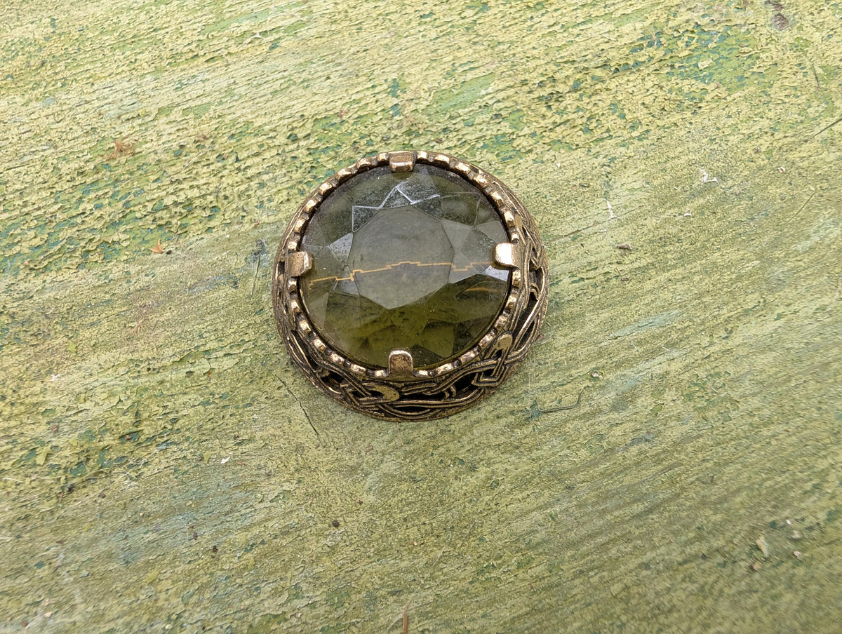 Vintage antique Celtic Brooch by Miracle, Scottish Knot Brooch, Green Stone Pin, Medieval Folk Jewelry, Witchcore Goblincore Gift