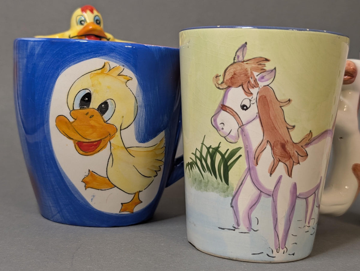 Rückseite der Tierbecher