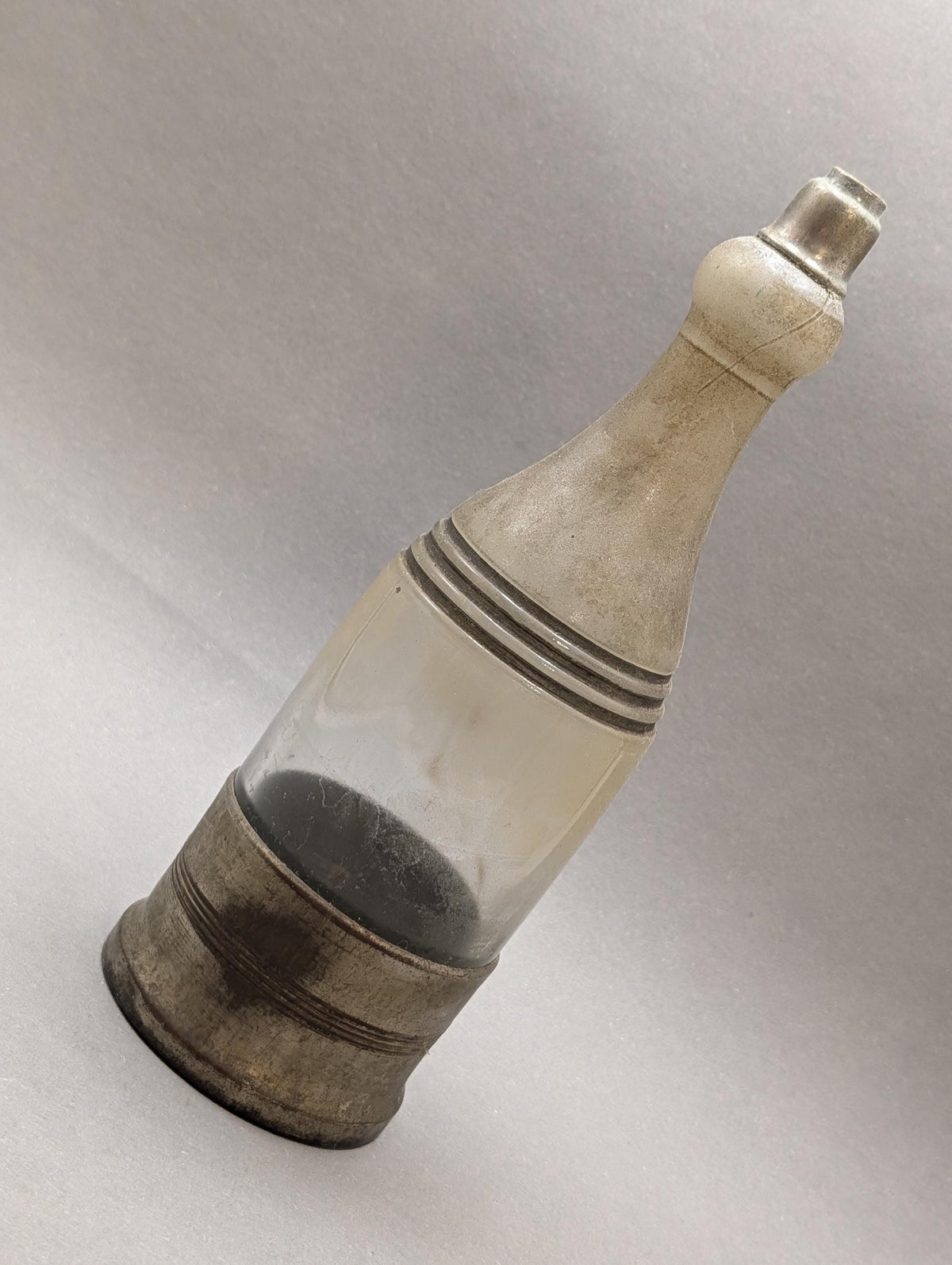 Flasche mit Maßband, 22,5 cm