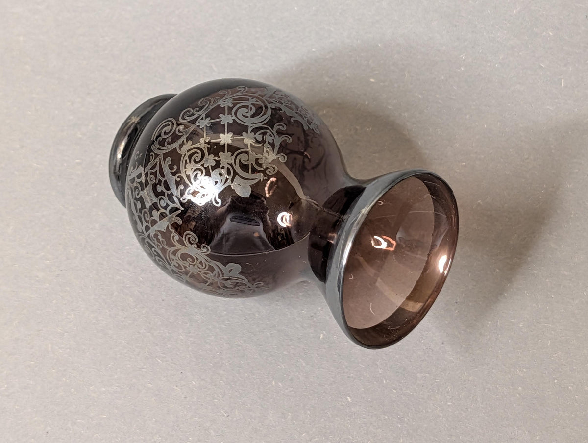 Vase mit Maßband, Höhe 8,5 cm