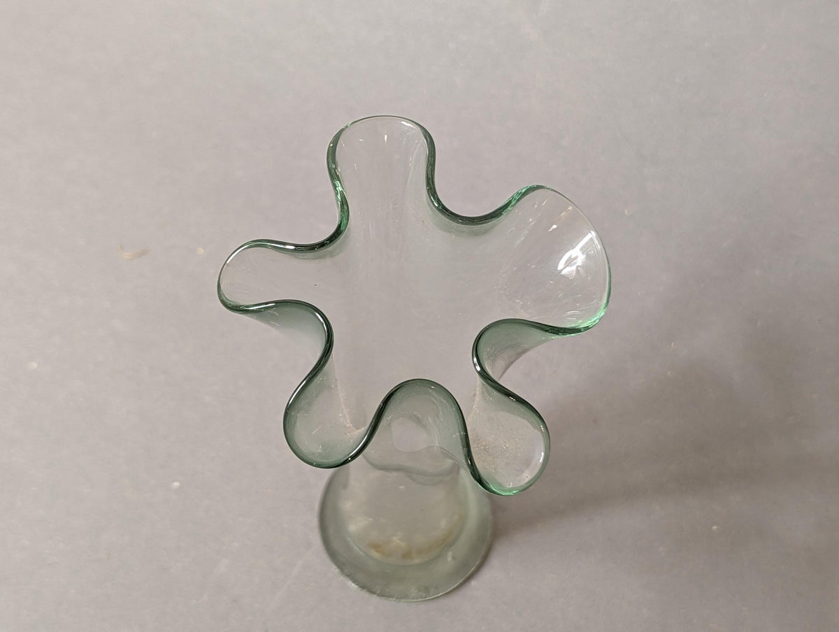 Seitenprofil der Solifleur aus Glas, Höhe 11,5 cm