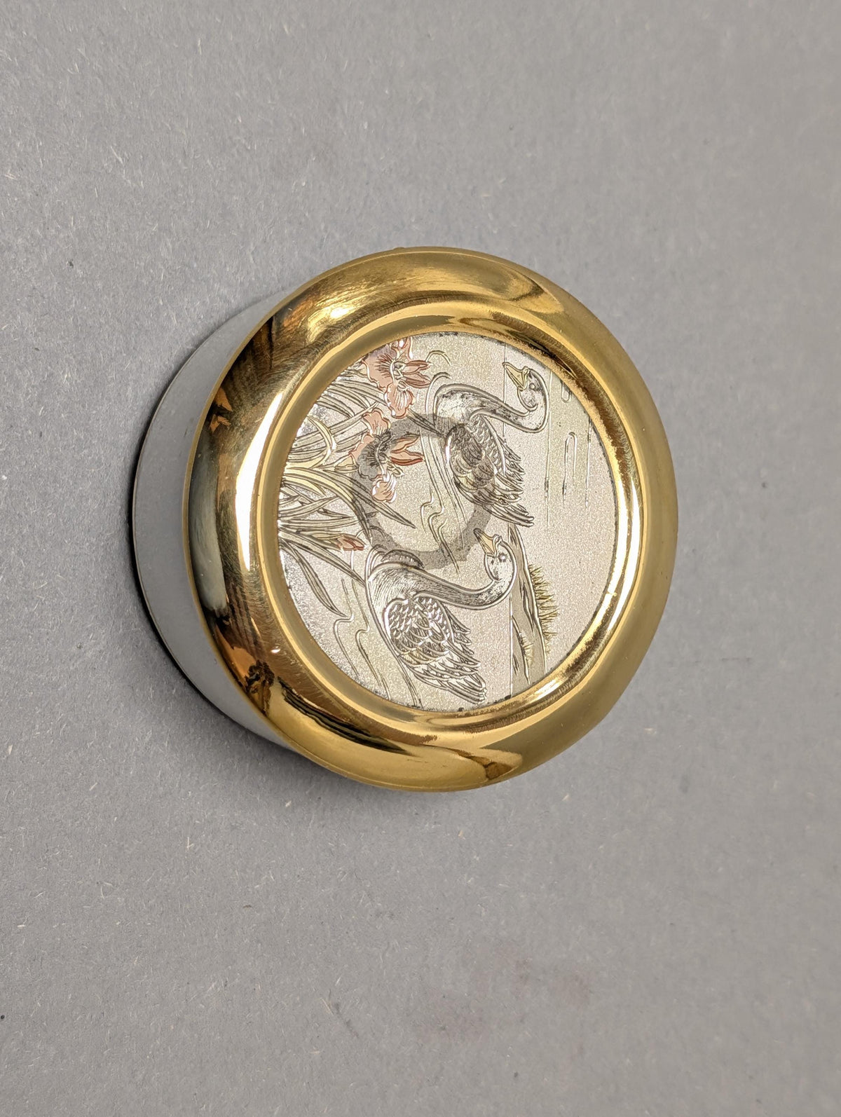 Unterteil der Porzellandose ohne Deckel