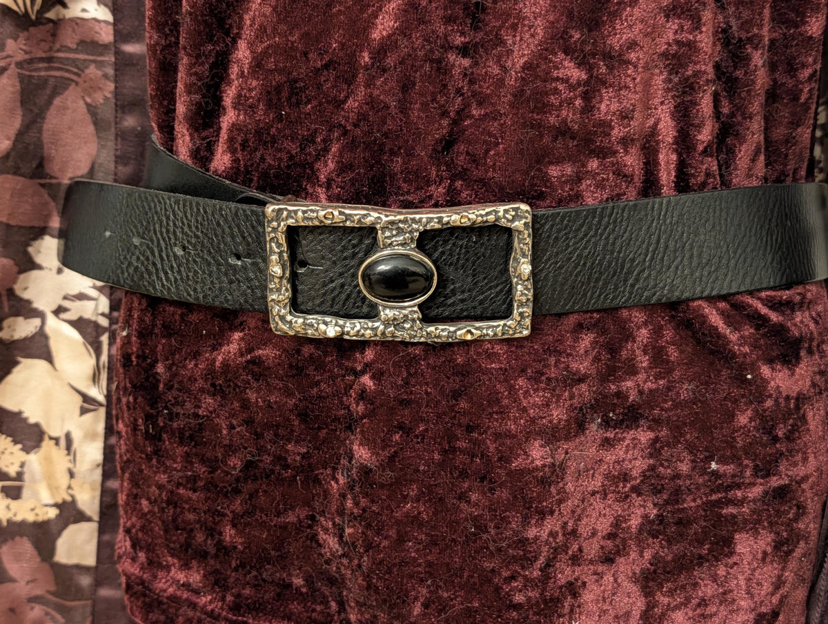 Vintage Black Leather Belt Made in Italy Sorelle Ramonda Chunky Statement Silver Buckle Black Cabochon Stone 80s 90s Gothic Western Size 90