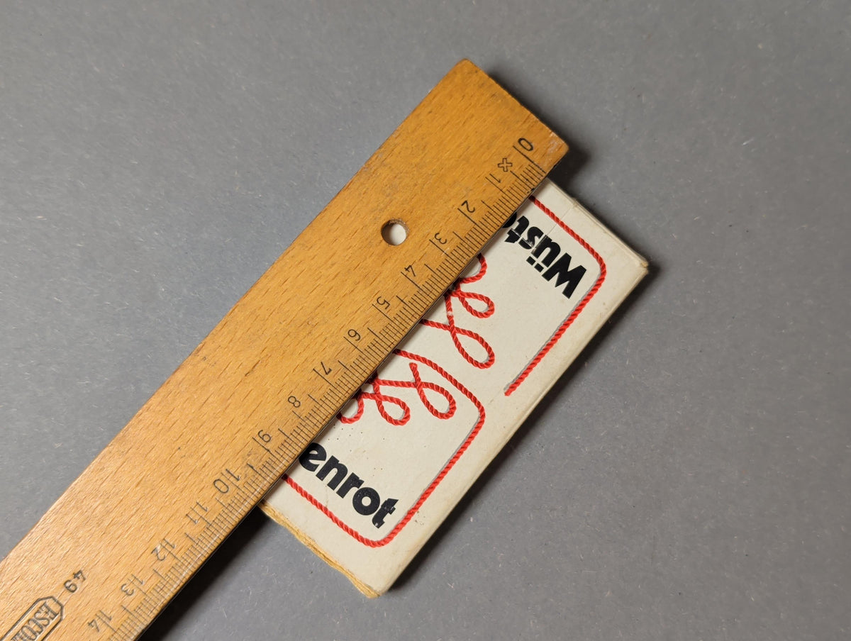 Etui geöffnet mit Karten