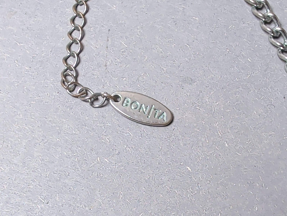 Ovaler Bonita-Original-Anhänger