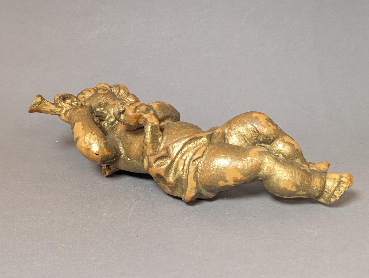 Putto von der Seite