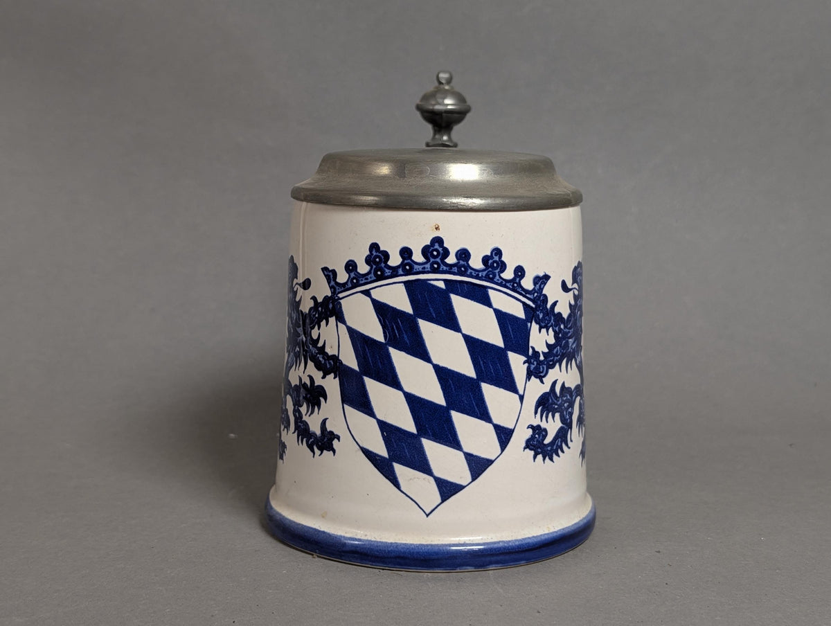 Bayerisches Wappen mit Löwe und Rauten