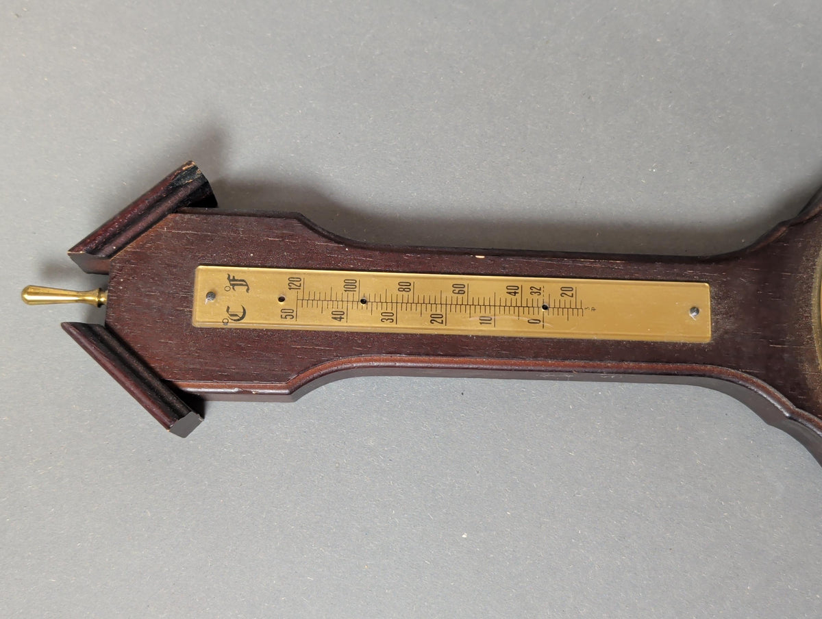 Holzgehäuse in Banjo-Form