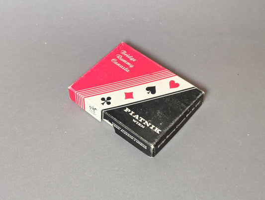 Piatnik Doppelkartenspiel in rot-schwarzer Originalbox, Gesamtansicht
