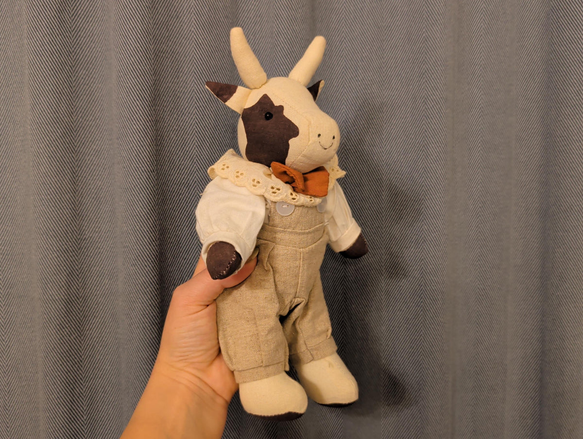 Puppe mit Maßband, 26 cm