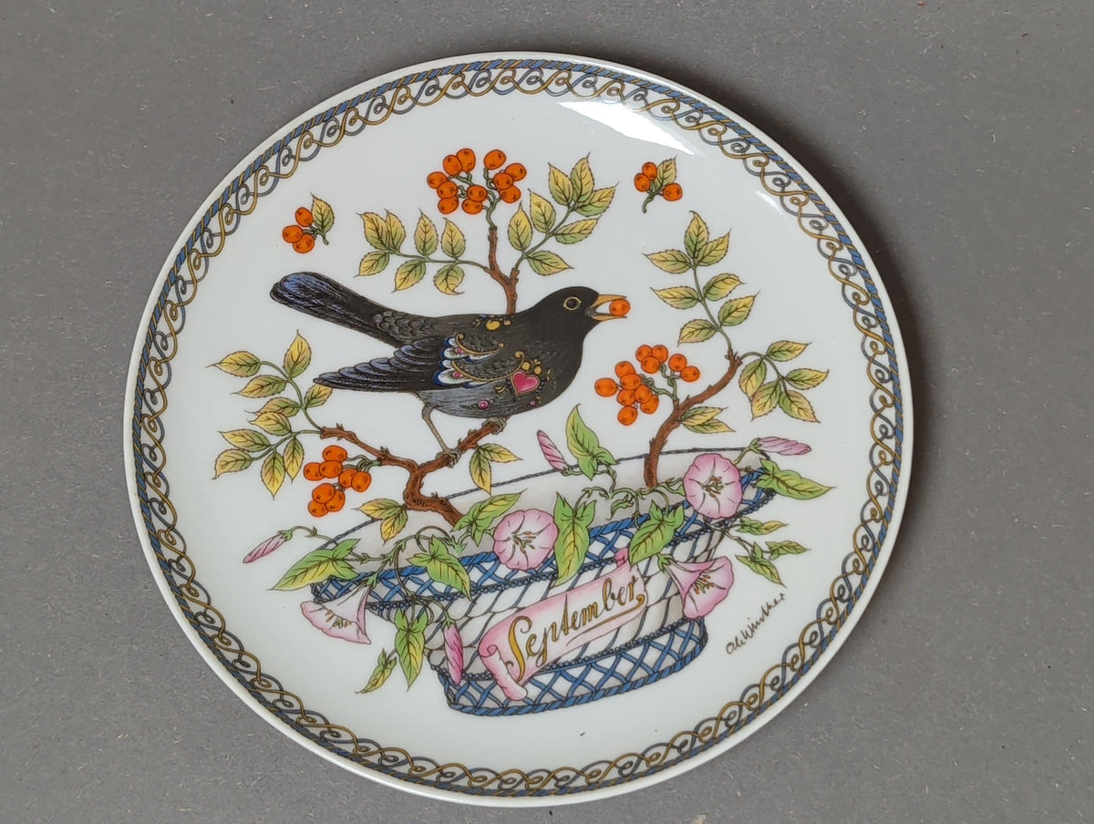 Ole-Winther-Teller von schräg