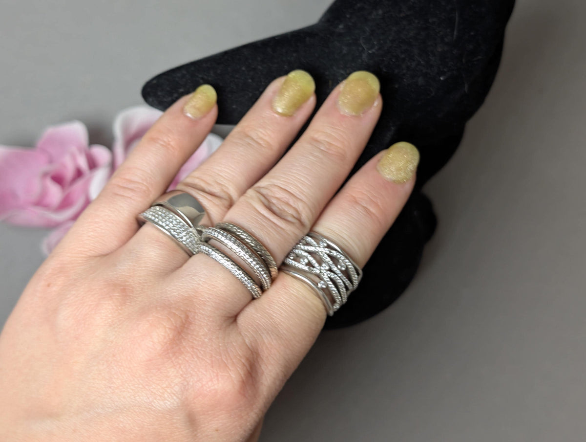 Ring 2 Welle mit gefassten Kristallen