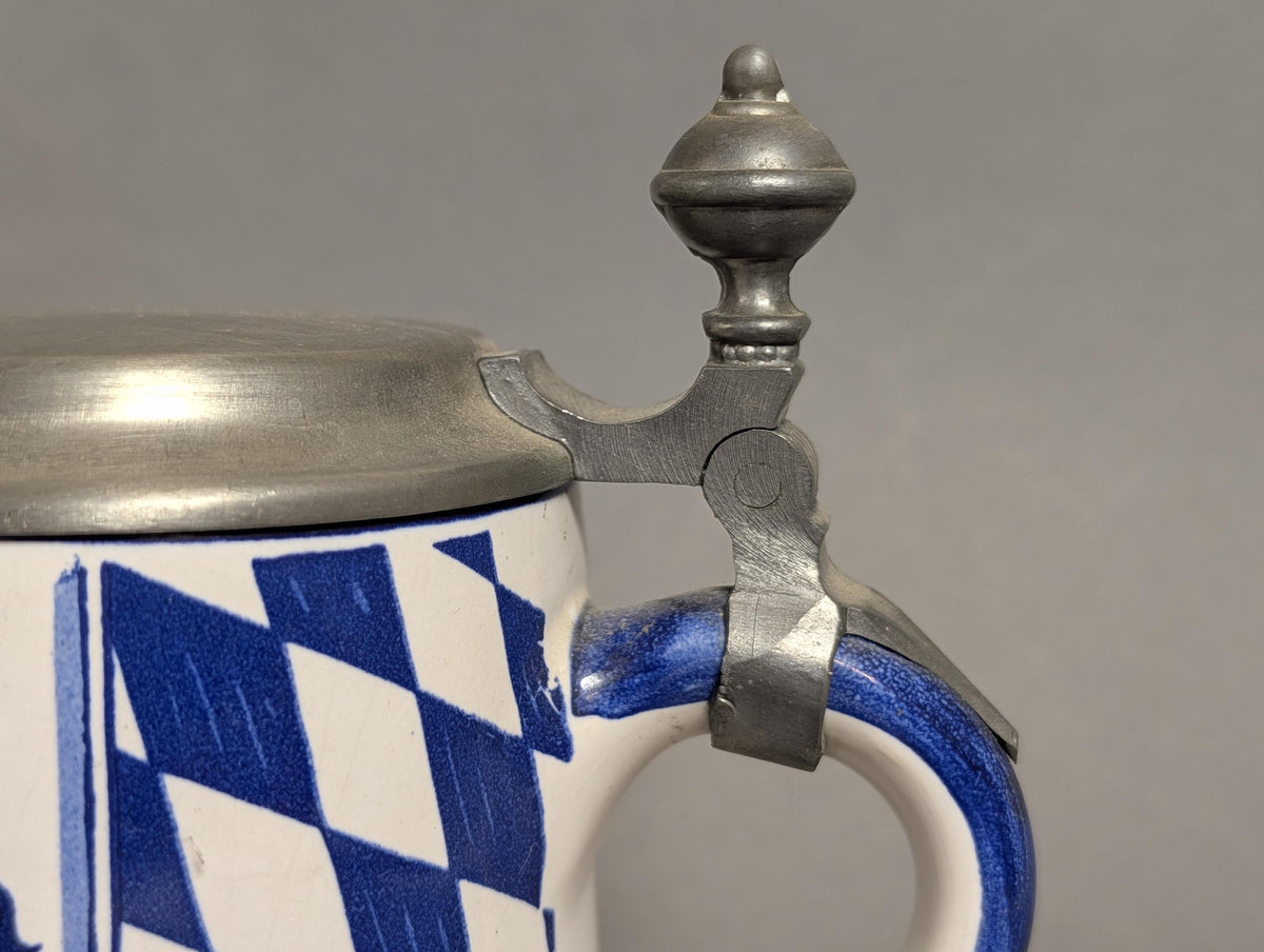 Kobaltblaues Dekor im Detail