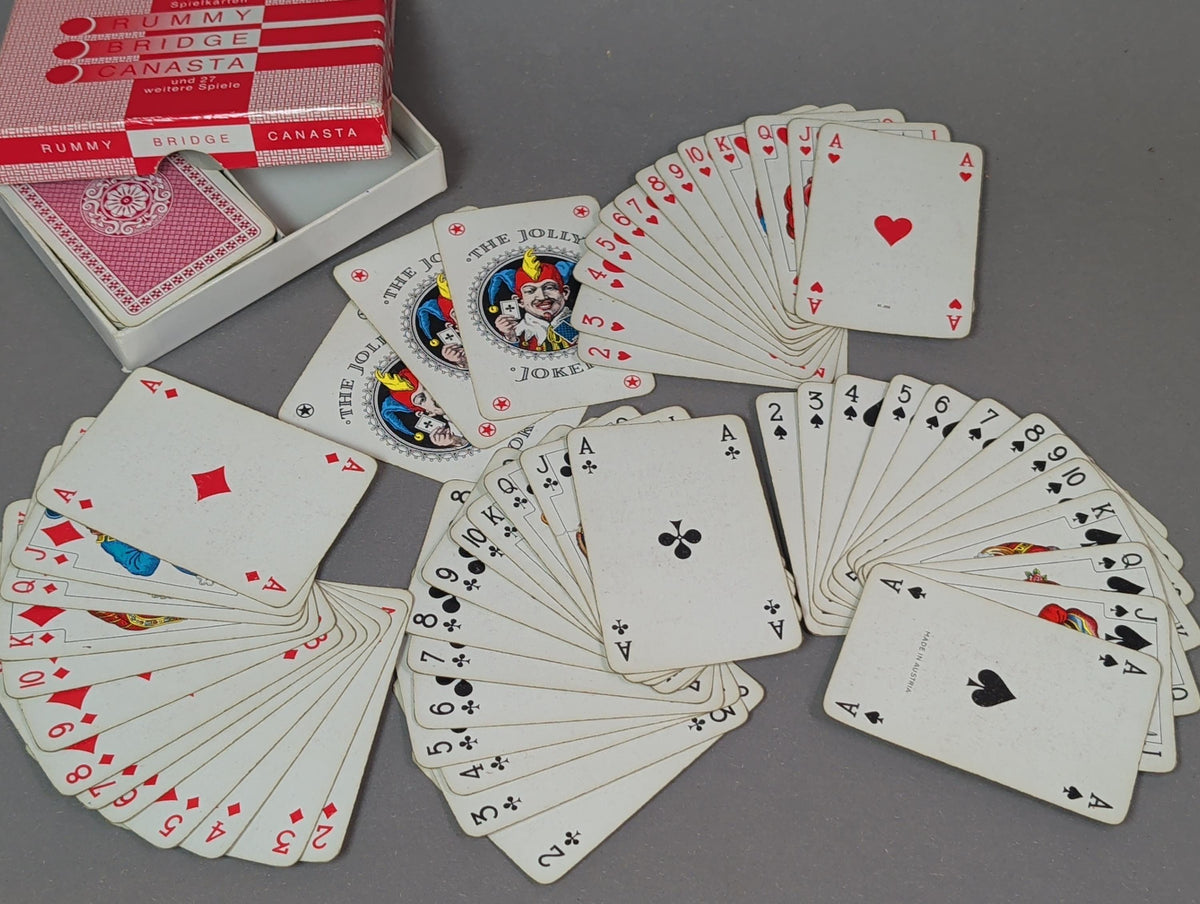 Rotes Kartendeck