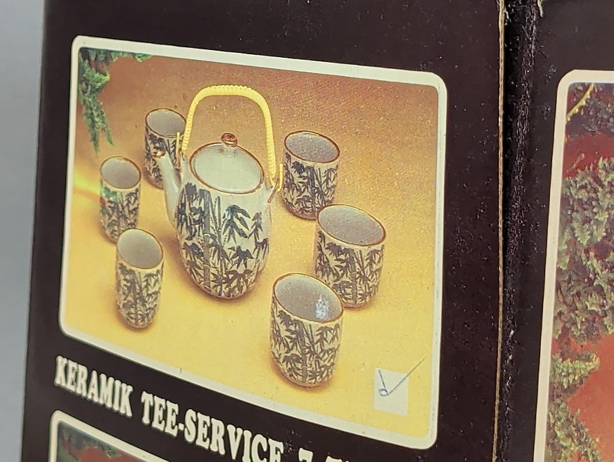 Geöffnete Box mit Service