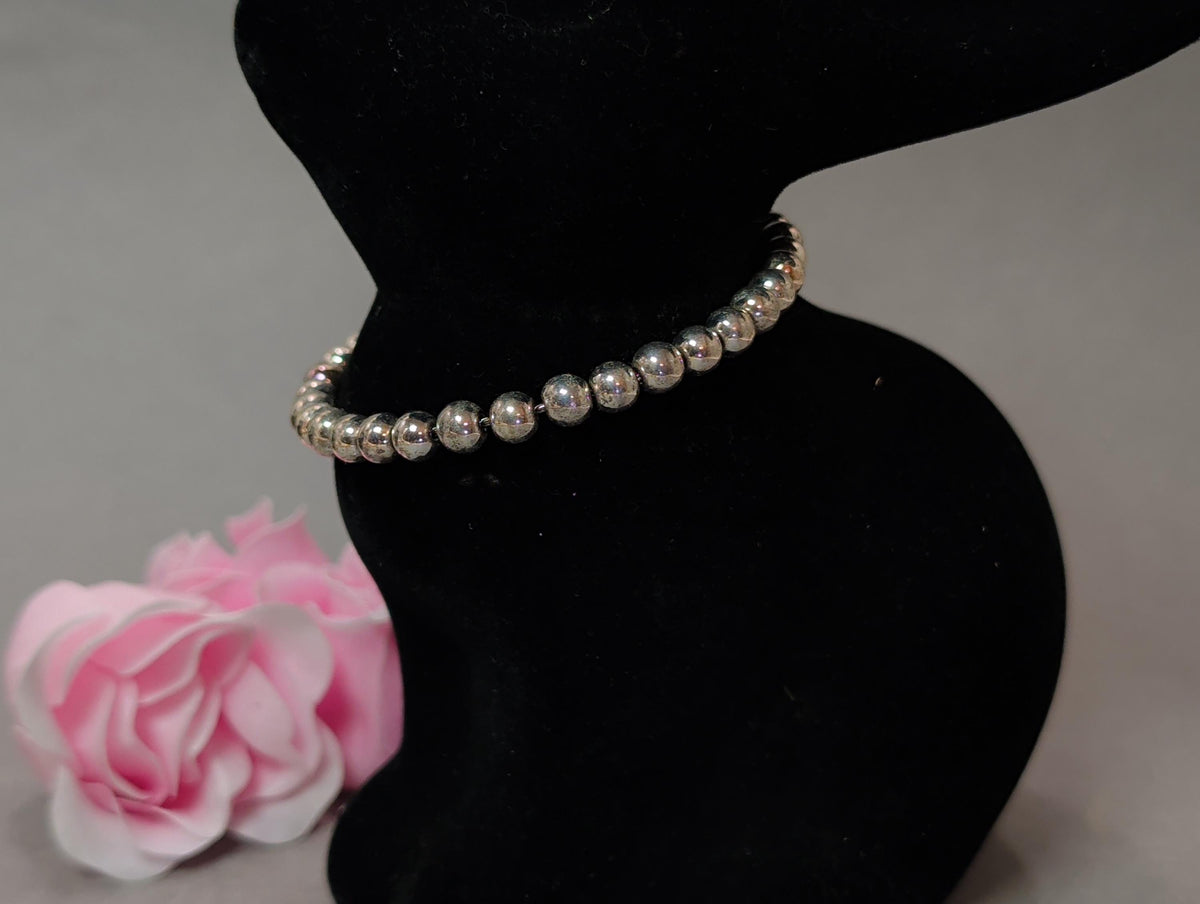 Armband von der Seite
