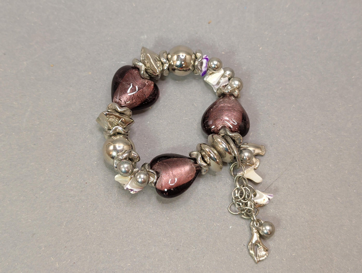 Armband rund ausgelegt, Innendurchmesser ca. 6 cm