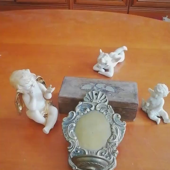 Video: Barocker Messing-Wandkerzenhalter mit Blumenornamenten