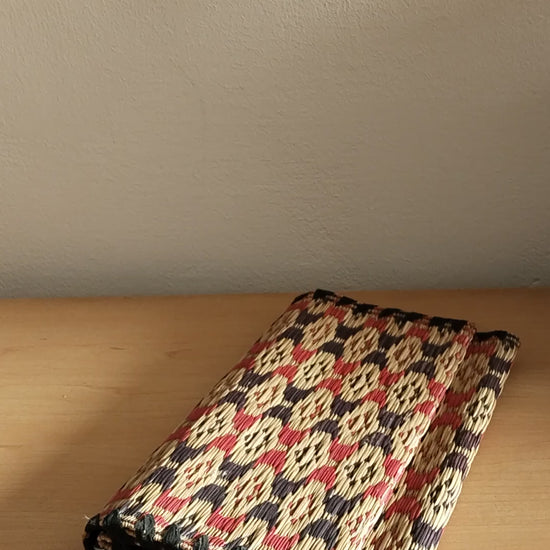 Vintage Wiener Ball Clutch aus Raffia. Video.