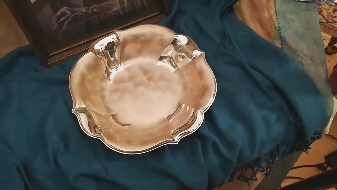 Silver-plated small fruit bowl from the German company WMF. Vintage from Germany