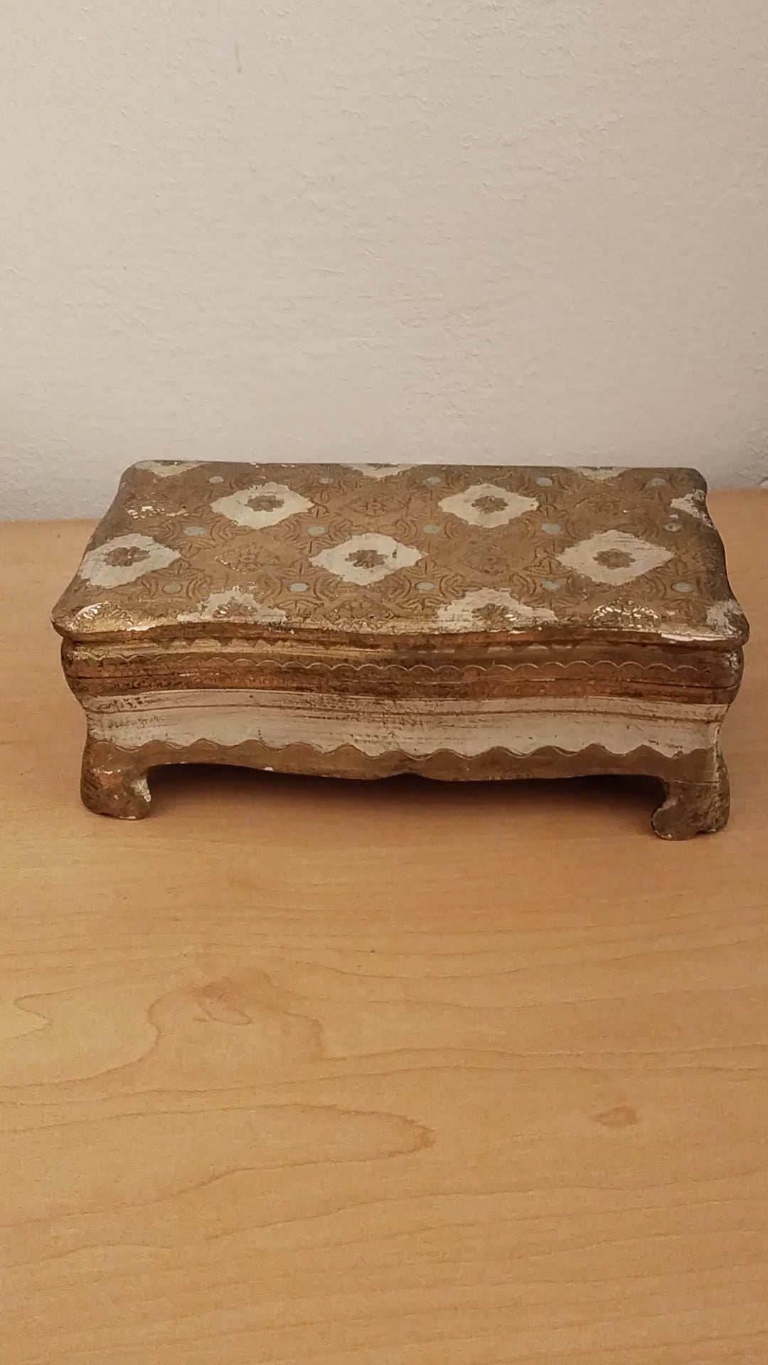 Vintage Florentiner Schmuckschatulle, Video.